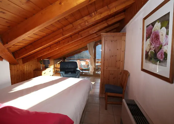 Les Du Bouquetin - Blaireau ラ・プラーニュ